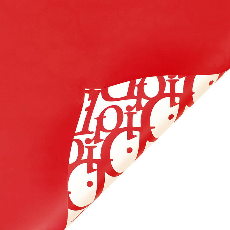 Waterproof flower wraps presenting lasting elegance in floral arrangements for special occasions and long-lasting beauty.