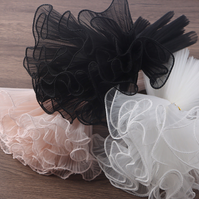 Elegant pearl pleated gauze flower bouquet packaging for sophisticated floral gifts and premium arrangements.