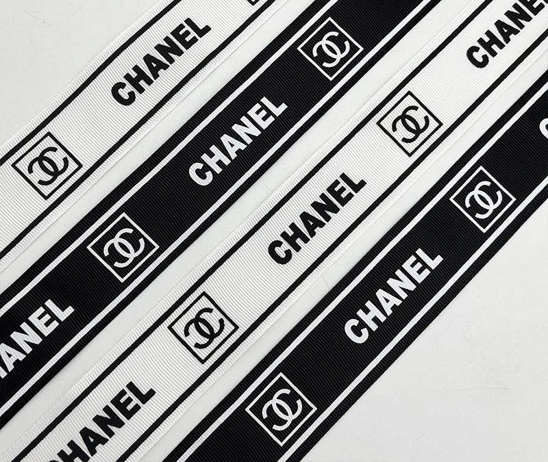 4cm Threaded Branded Gift Box Ribbon.