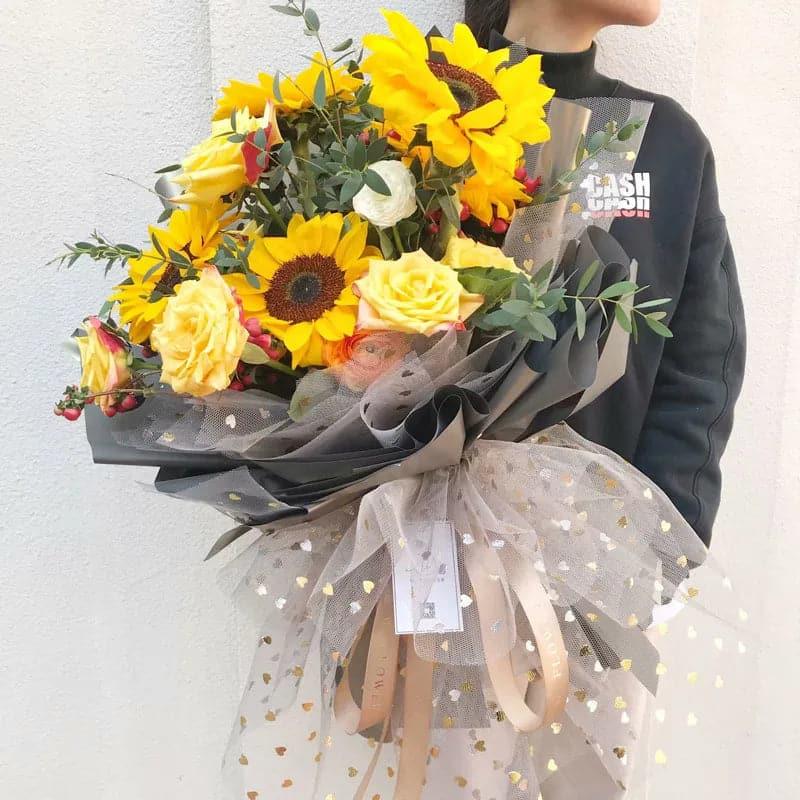 Heart-Shaped Stamping Flower Packaging Gauze Bouquet,19.68 inch * 5 yard.