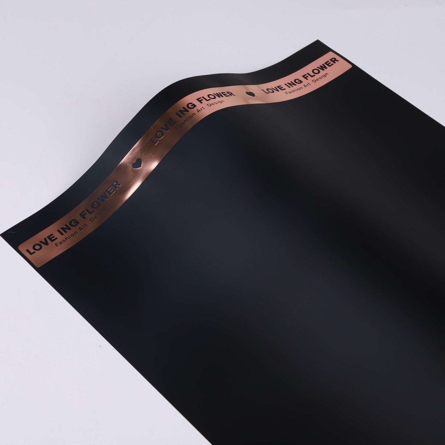 Hot Stamping Noble Simple Waterproof Flower Wrapping Paper Thickened Flower Packaging.