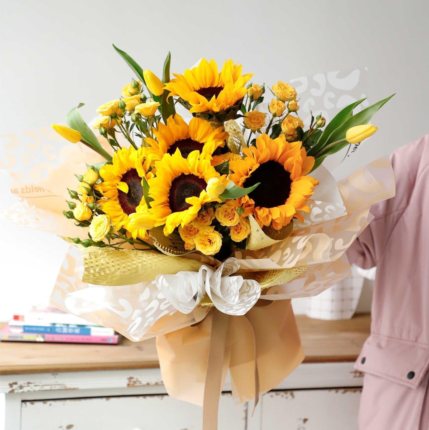 Leopard Waterproof Bouquet Wrapping Paper,Pack 20 (57x57cm).