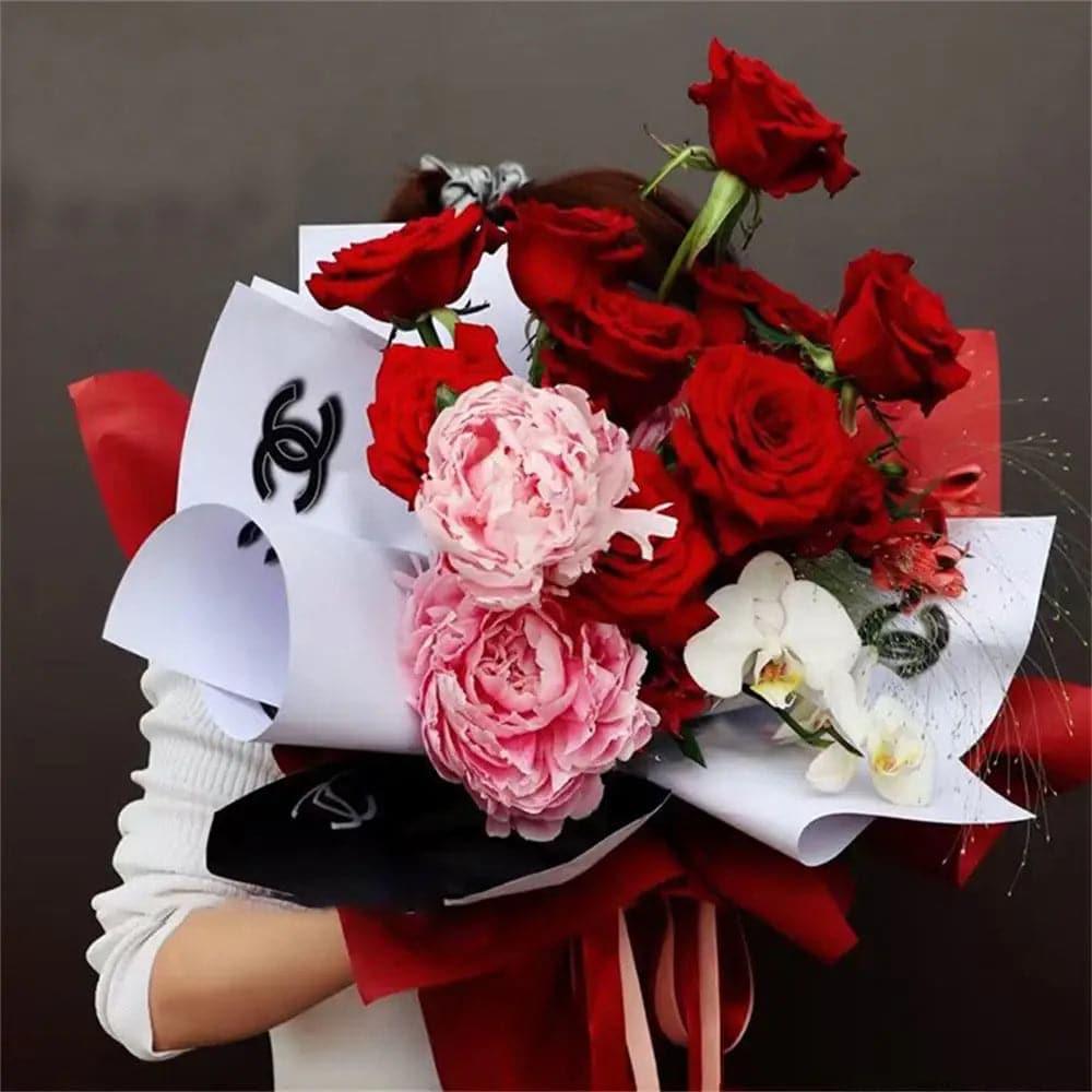 Elegant Premium Wrapping Paper by HUAYI, featuring luxurious design and quality gift wrap for all occasions.