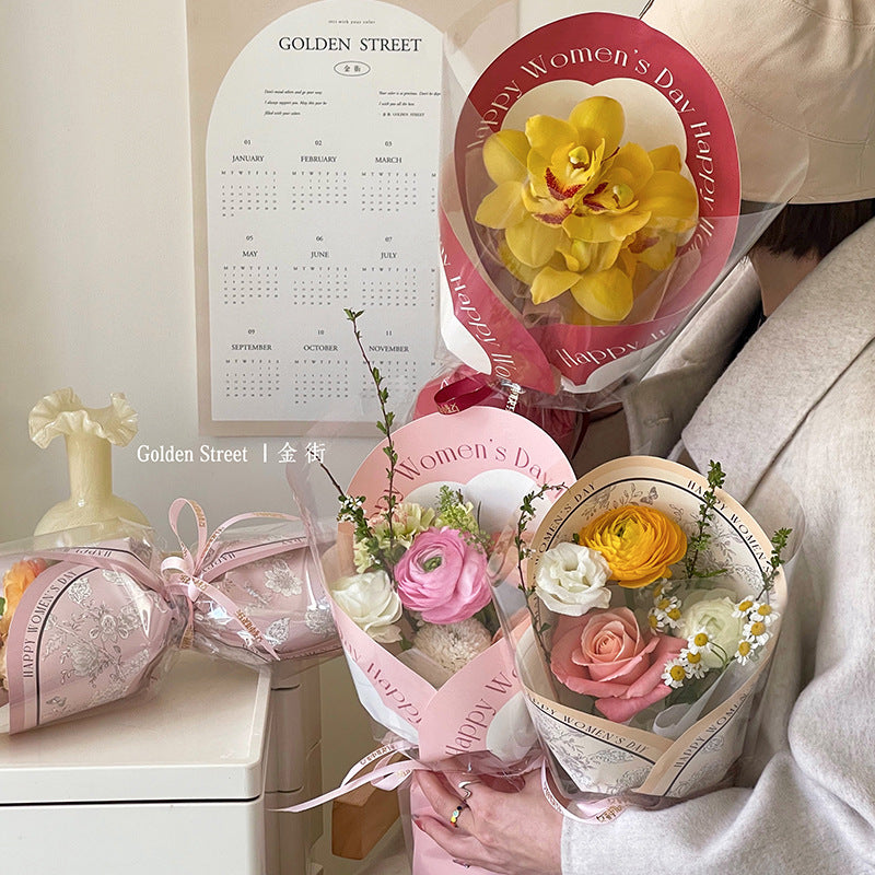 Vintage Floral Bouquet Wrapping Paper – 15 Sheets