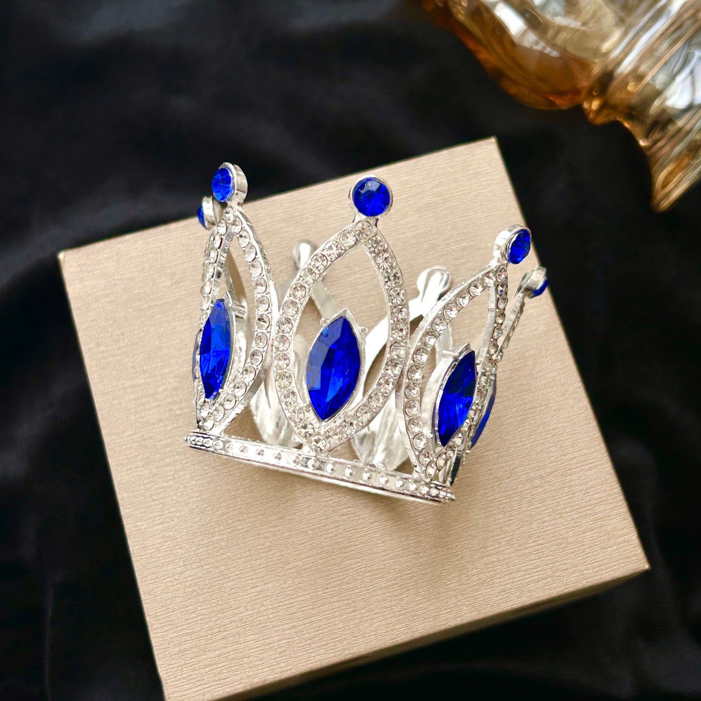 New Alloy Crown Cake Topper – Romantic Couple Birthday Decoration