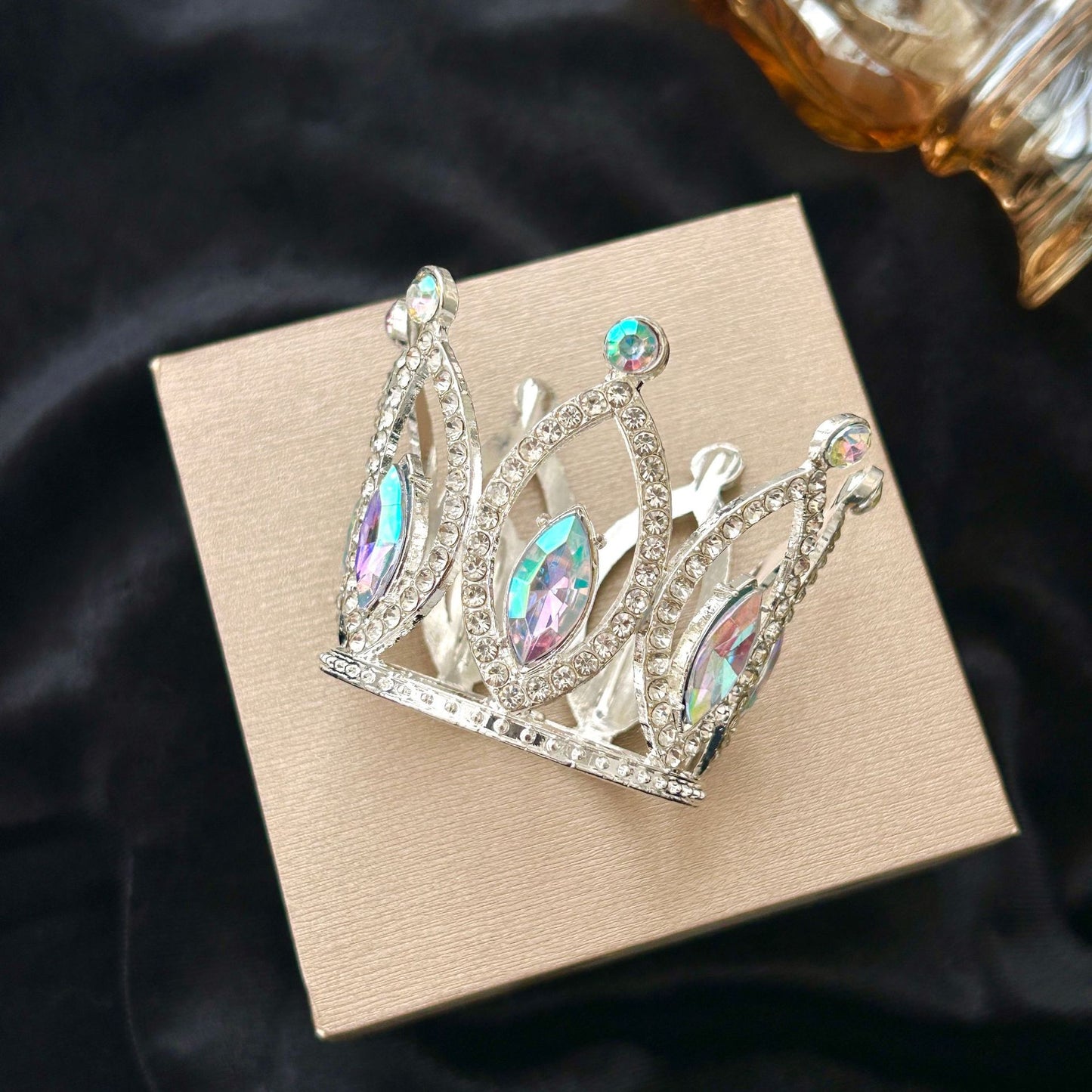 New Alloy Crown Cake Topper – Romantic Couple Birthday Decoration