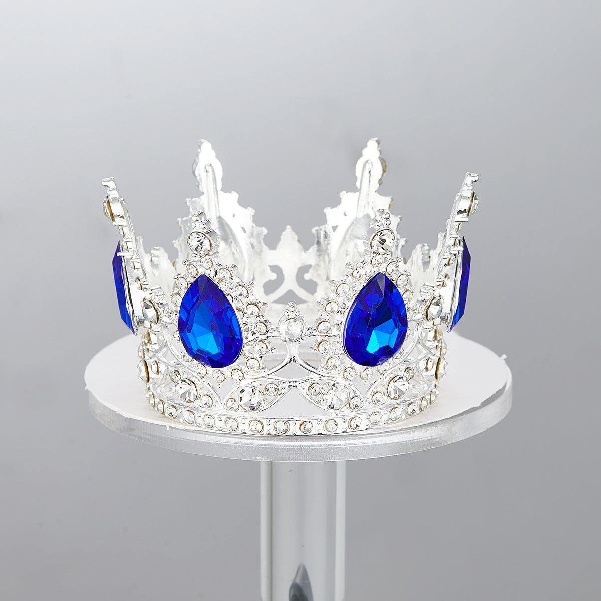 Mini Alloy Crown Cake Topper with Heart and 6 Rhinestones