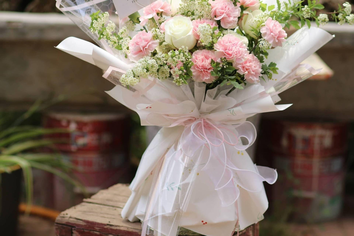 Wizard of Oz Series Flower Packaging Bouquet,22.8*22.8 inch - 20 sheets - Huayi Flower Wraps